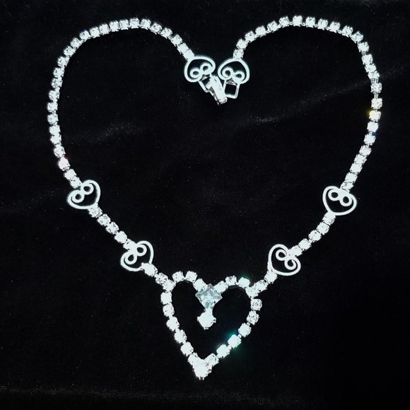 Vintage Rhinestone Heart Statement Set - Picture 4 of 5